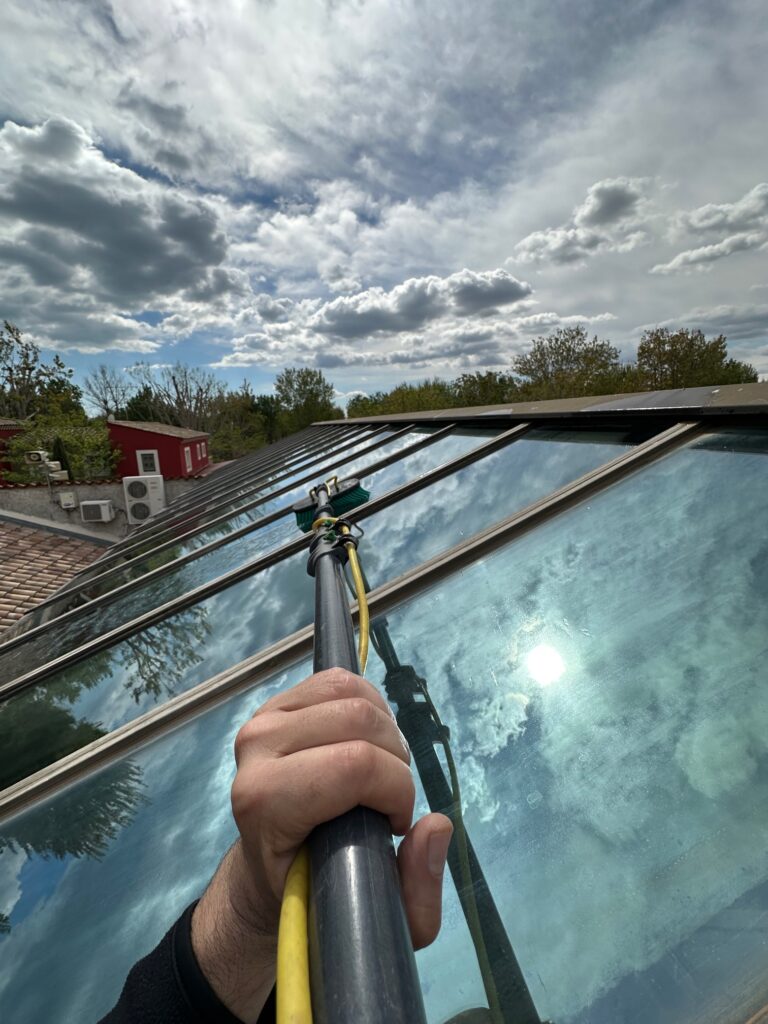 Lavage de vitres par eau osmosée