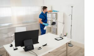 Nettoyage après les fêtes à Béziers : remise en état professionnelle de vos locaux